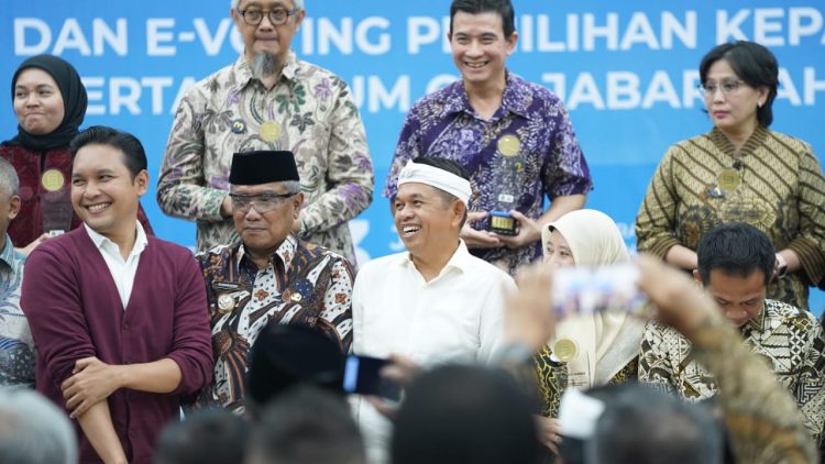 Perkuat Talenta Digital,KDM Resmi Luncurkan JABAR Istimewa Digital Academy 2025
