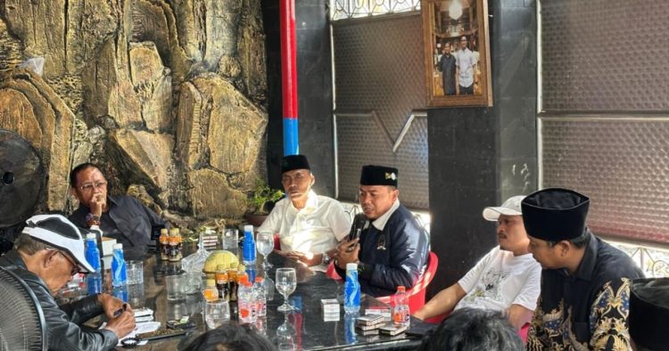Baihaki Akbar Bongkar Kejanggalan Penerapan Perda Parkir Surabaya: “Tak Ada Larangan Orang Luar Surabaya Jadi Jukir!”