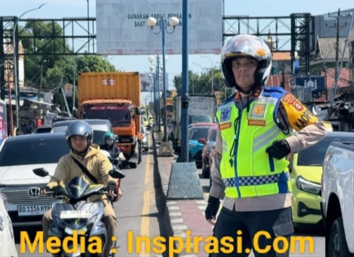 Kapolres Maros Turun Langsung Urai Kemacetan Di Batas Kota Maros – Makassar