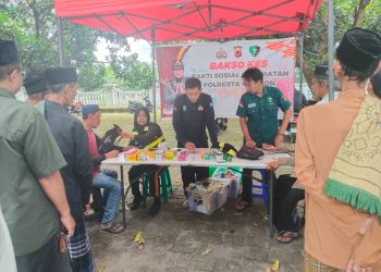 Polresta Cirebon Gelar Bakti Sosial Kesehatan Gratis di Masjid Ar Rodloh