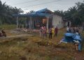 Puting Beliung Hantam Desa Gostel Barat, Atap Rumah Berterbangan ke Danau