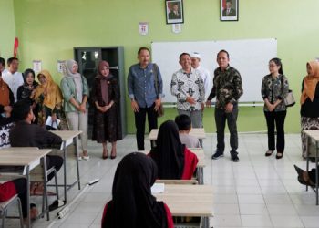 Pastikan Berjalan Optimal Komisi III DPRD Kota Cirebon Tinjau Sekolah Rakyat